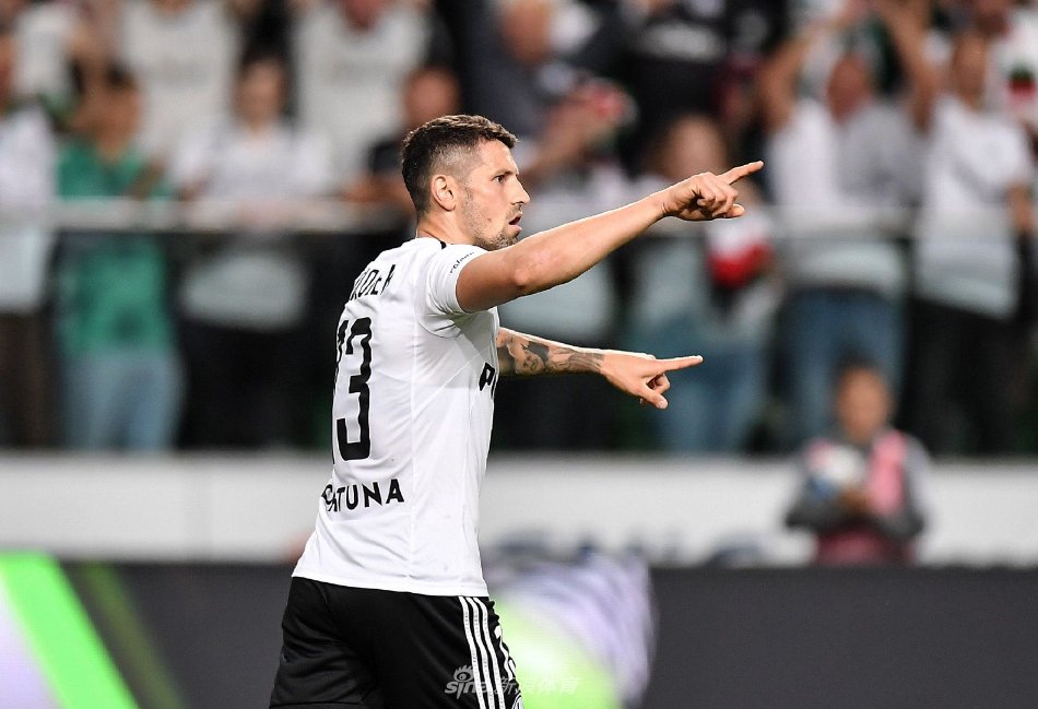 正如席尔瓦 正如席尔瓦